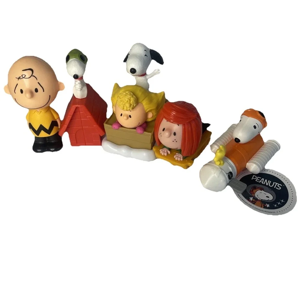 Lot Of Peanuts McDonald's Toys Charlie Brown‎ Peppermint Patty Snoopy NASA